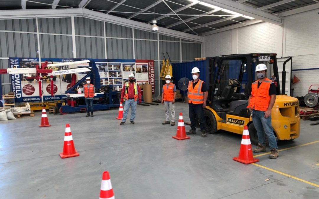 operadores de grúas horquillas